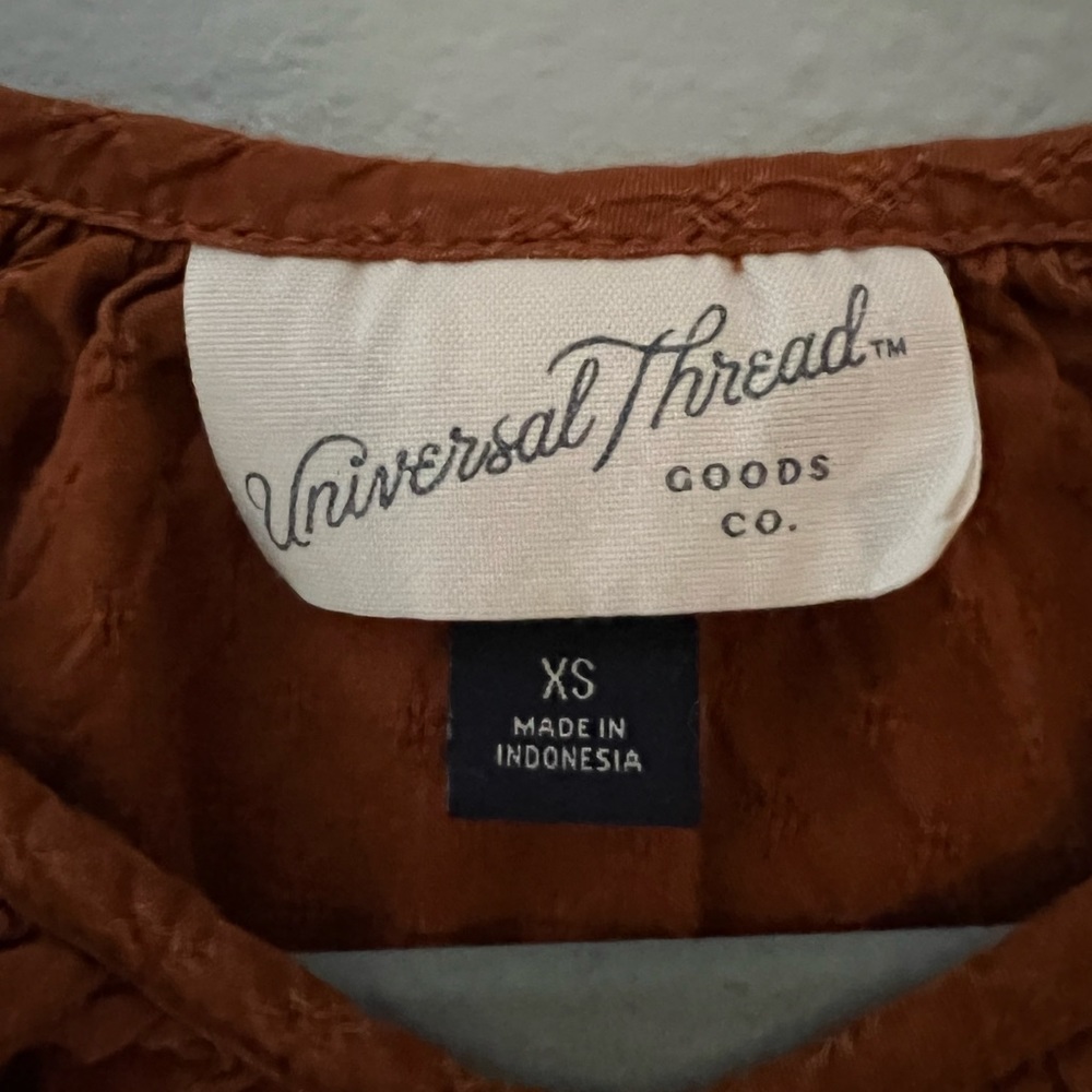 Burnt Orange/Rust Quarter Sleeve Top - Picture 3 of 3